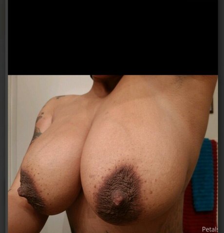 Petals hd model photos