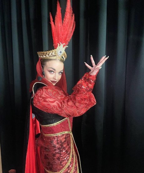 Emily Rose Perrin best actress photos