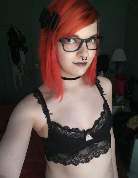 Anri Singer high quality actress photos