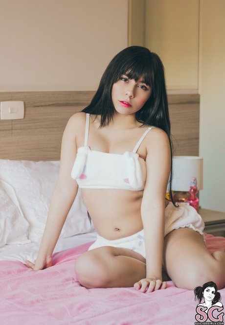 Nath Ayumi pornstar erotic archive