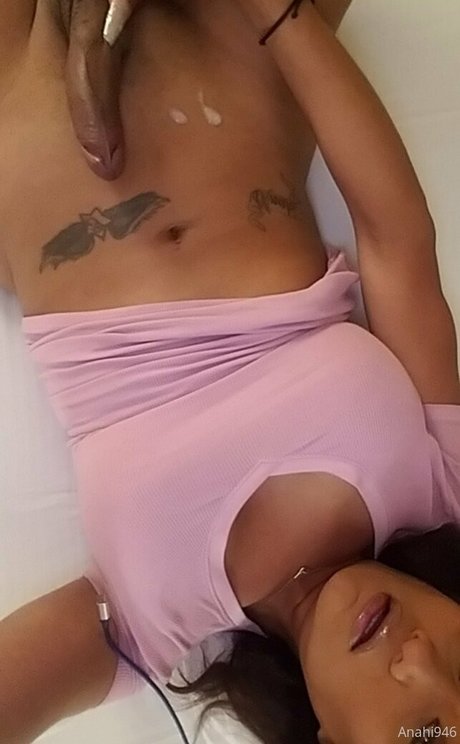 Anahi946 nice model images