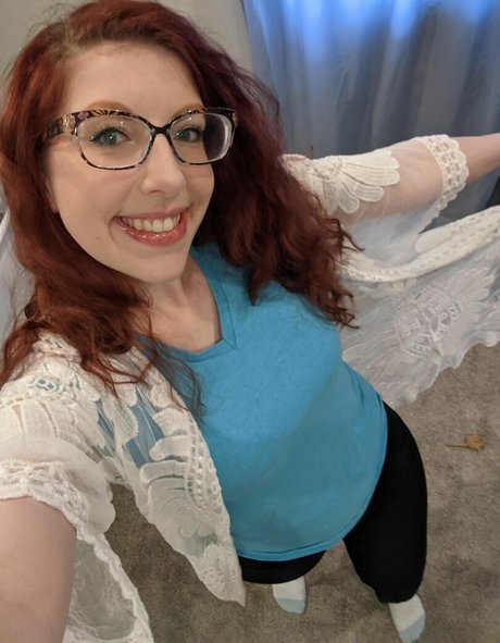 Everyloginistaken hot actress gallery