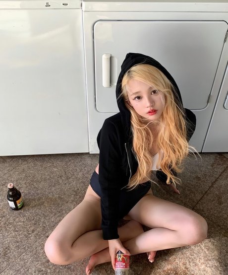 iam666666 perfect model img