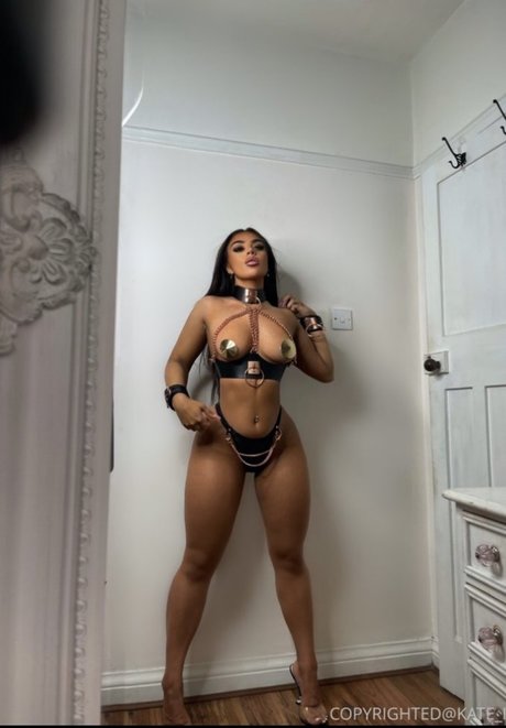 Kate Isobel pornstar nude img