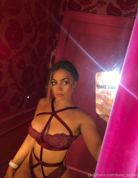 Kate Isobel adult model img