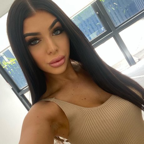 Erin Gray pretty actress photos