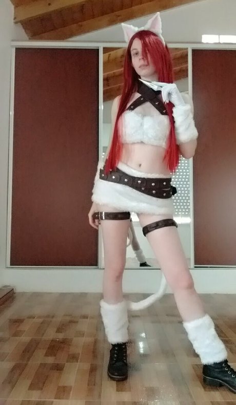 Cherryl Kitsune model hd photos