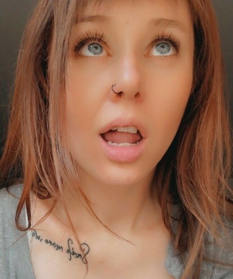 AzoraLynn model erotic img