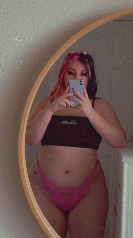 ShyOaks model pretty pictures