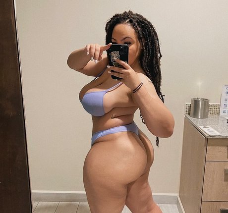 Tanya Mayenge nudes actress pictures