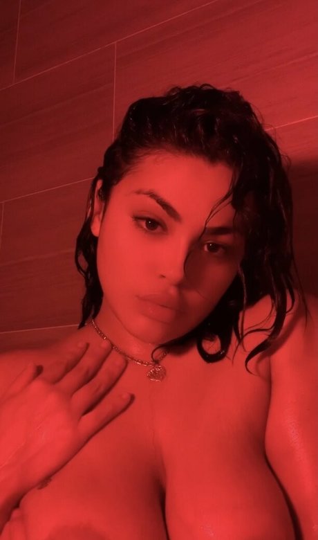 RosalbaNaomi top model pic