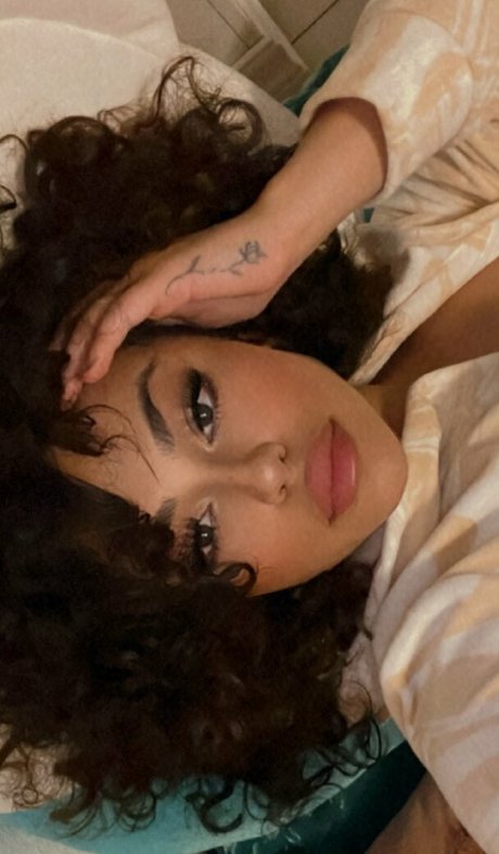 RosalbaNaomi porn star archive