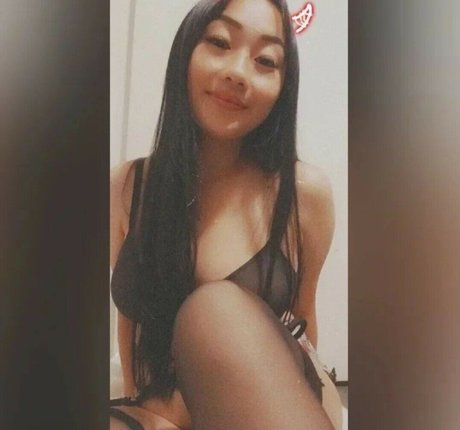 Omgwtfpaa model hd photo