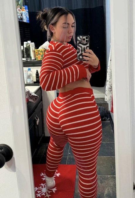 Abby Berner art star img