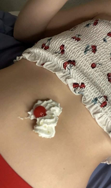 bellymodel2 sexy star img