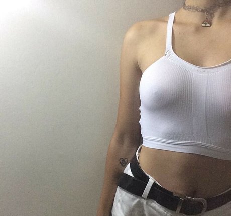 Daniela Montaguth hd star pictures