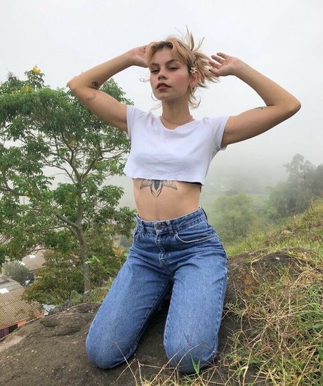 Daniela Montaguth star erotic pic