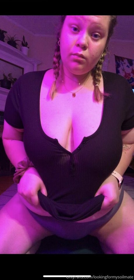 lookingformysoilmate model nude gallery