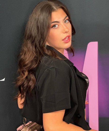 Gal Ritchie pornstar nudes image