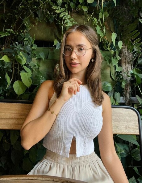 Maarya Maaryam sex model archive