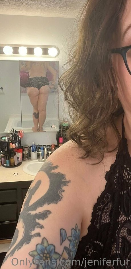 jeniferfur model adult pictures