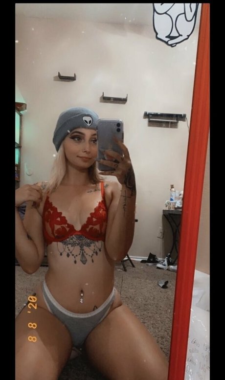 Brooke Ogden model nudes gallery