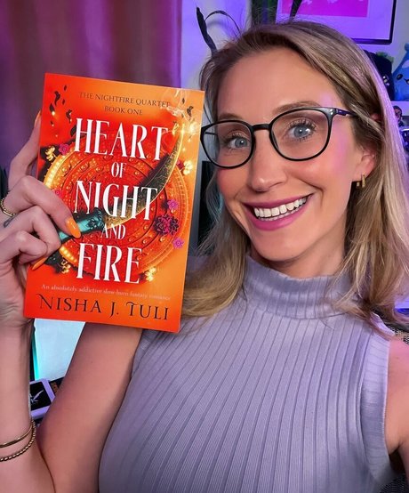 Maude Garrett pornstar images