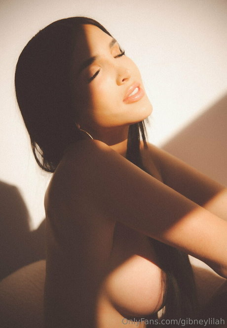 gibneylilah model sex photos