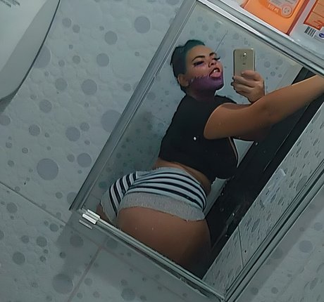 titiatsunade0 star top img