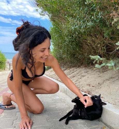 Kafkanya art actress picture