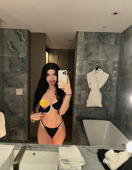 Puppiwi model nice pics