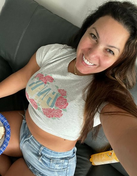 arysworld model pretty pic