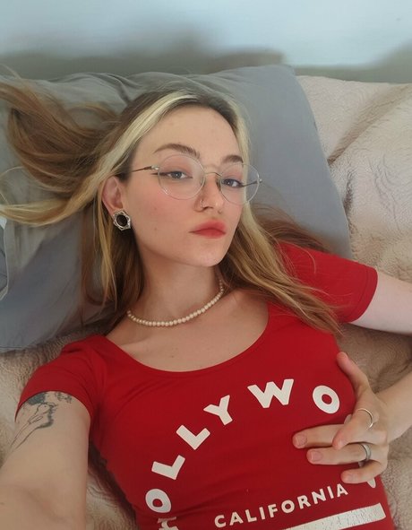 akchoriii pornstar nice photo