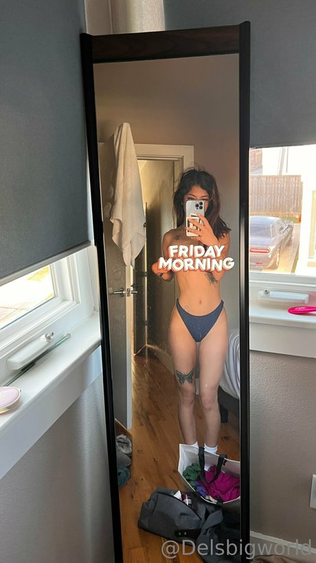 Delia Mandujano_ hot actress gallery