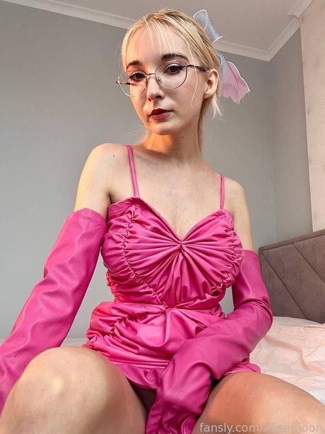 Alicemoonvip hot model galleries