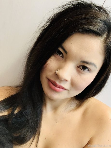 Miyuki Son best actress picture