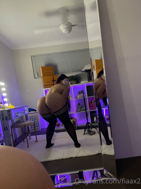 Safiyaax Fiaax2 nude actress gallery