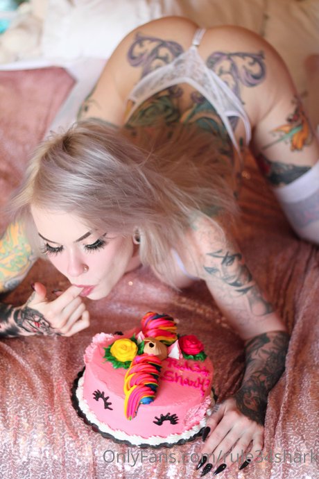 Holofox_ star free image