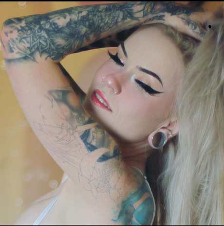 Holofox_ pornstar picture