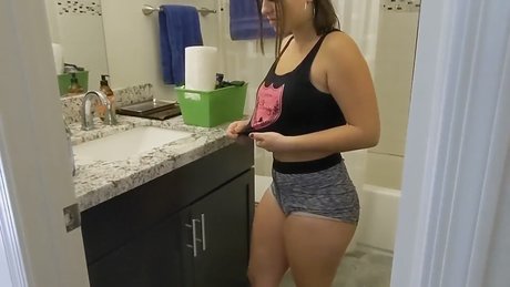 Good Charlotte model xxx pic