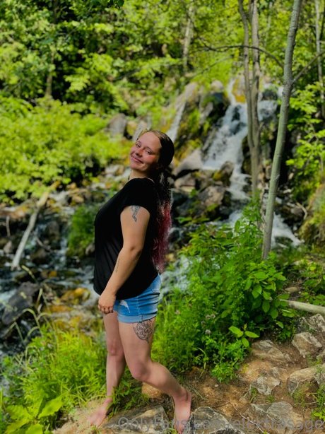 Sage lux model nude image