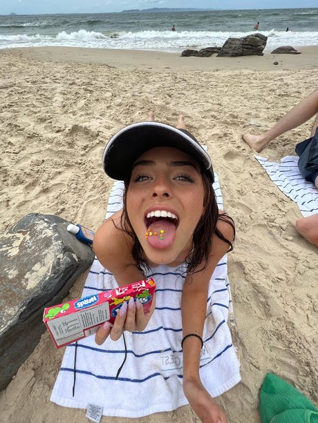 Alliyah star porn pics