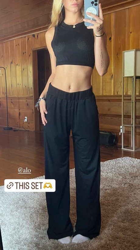 Anna Shumate pornstar perfect pic