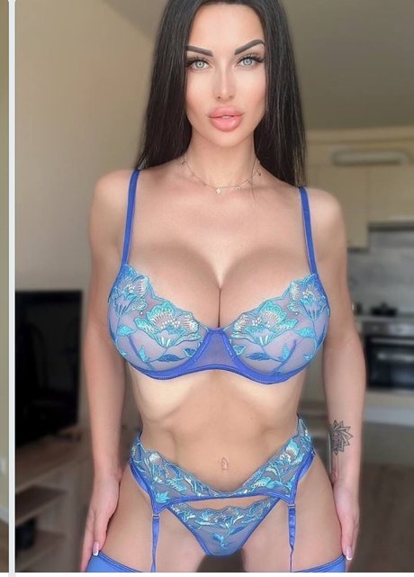 Evgeniya Donetsk xxx model pics