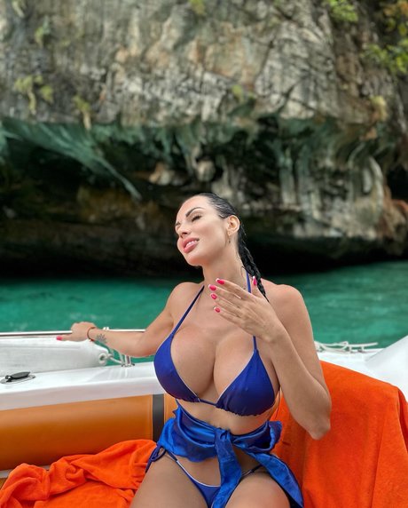 Evgeniya Donetsk model nude pic