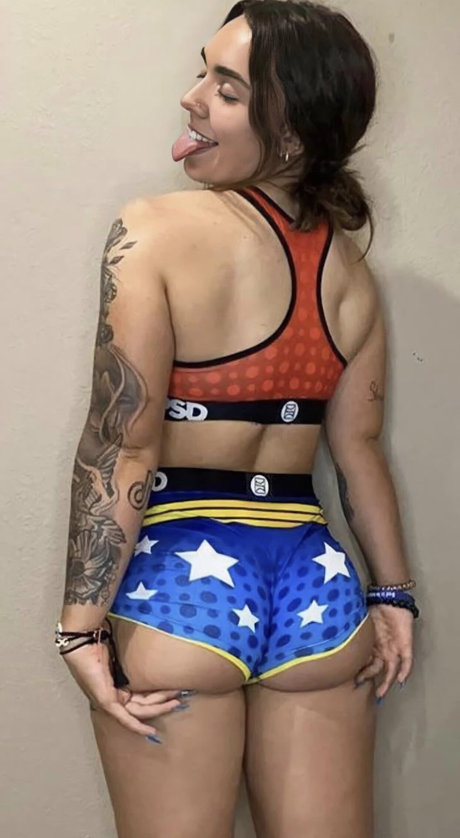 thick latina milf onlyfans beautiful gallery