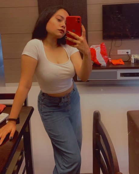 Estcy xxx actress photos