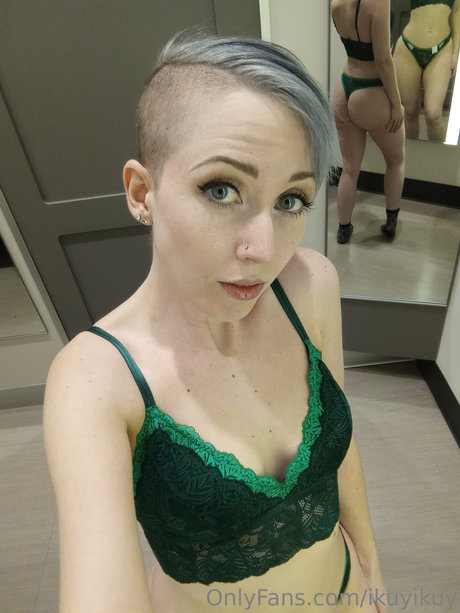 Ikuy Cosplayer best pornstar galleries