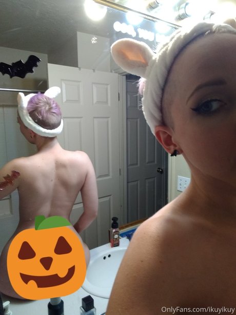 Ikuy Cosplayer hot pornstar photos