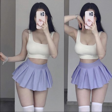 Mersweb naked star images